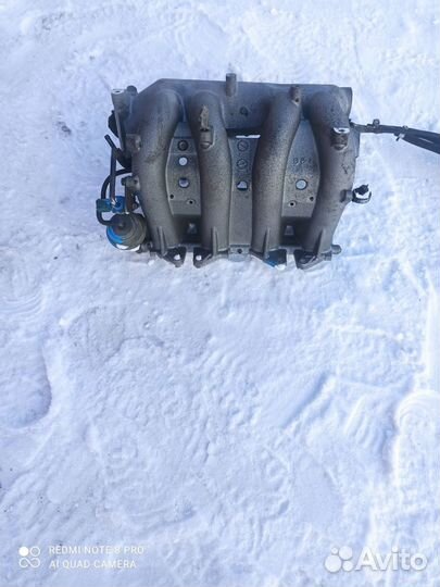 Коллектор впускной Nissan Tiida