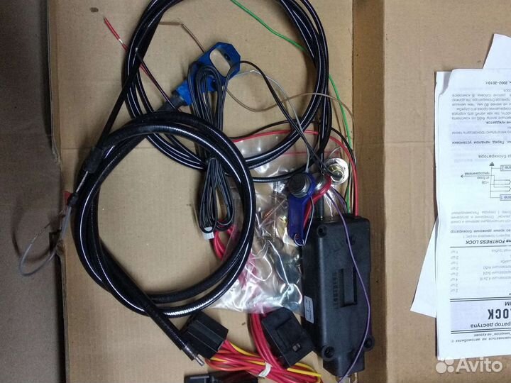 Блокиратор капота