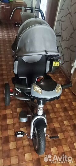 Трехколесный велосипед с родительской ручкой