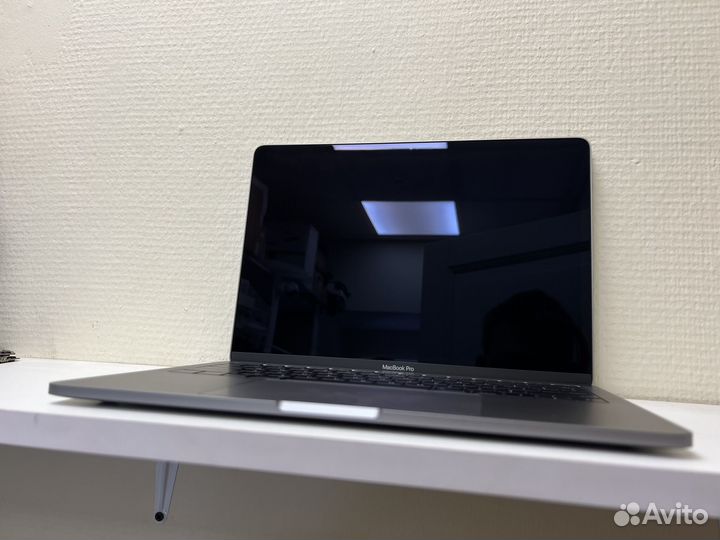 Macbook pro 13 2017 i7/16/512, новый