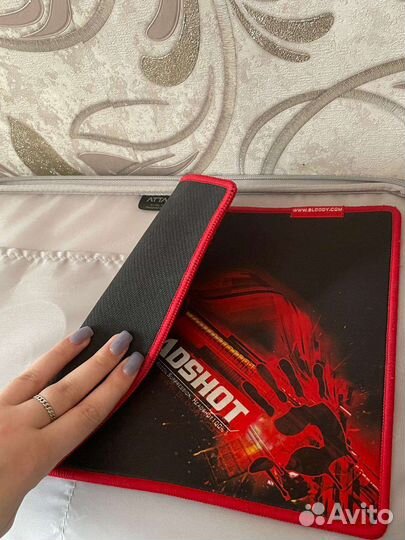 Игровая мышь и коврик bloody