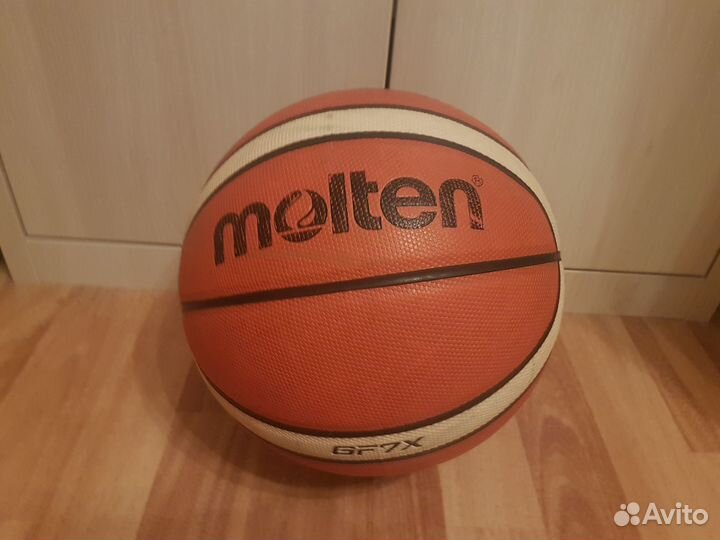 Мяч баскетбольный Molten gf7x