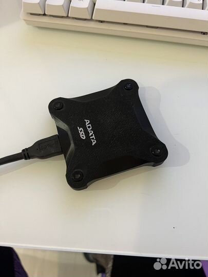 Внешний диск SSD adata 512 гб