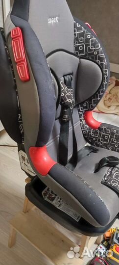 Детское автокресло siger isofix 9-18 кг