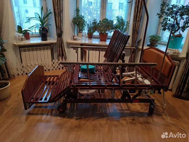 Кровать для леж. больных мет realta 17135, электр