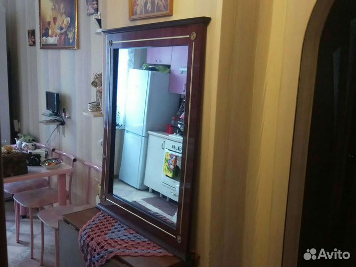 Зеркало в рамке времён СССР