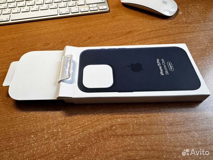 Чехол Apple iPhone 15 Pro с MagSafe, Storm Blue