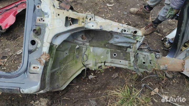 Порог правый Mazda3 BL2011