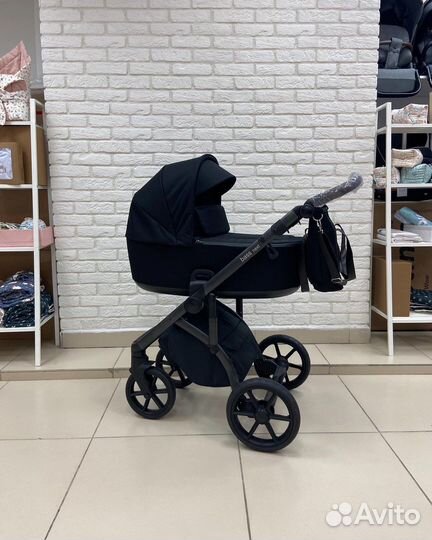 Коляска Roan Bass Next
