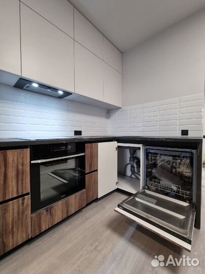 Кухня с барной стойкой на заказ