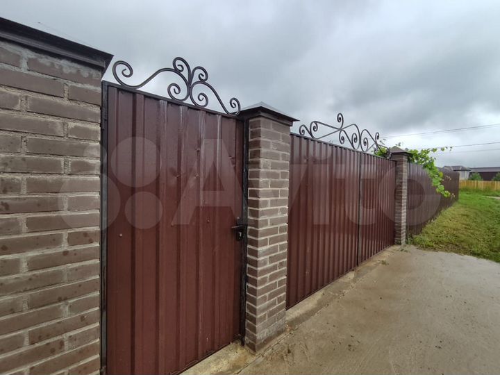 Дом 188,3 м² на участке 10 сот.