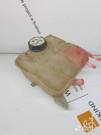 Расширительный бачок