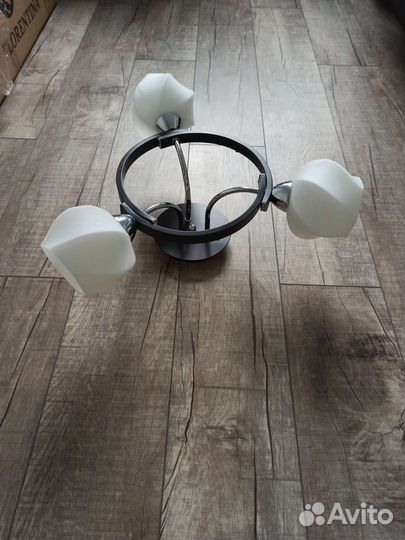 Люстра потолочная бу