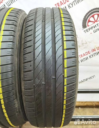Kleber Dynaxer DR 215/60 R17 96V