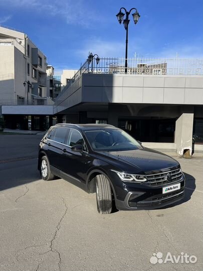 Volkswagen Tiguan 2.0 AT, 2021, 29 000 км