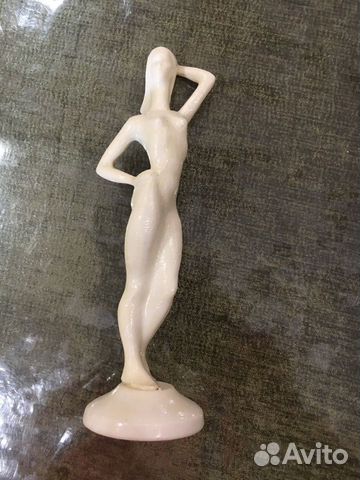 Статуэтка 50 х годов в идеале