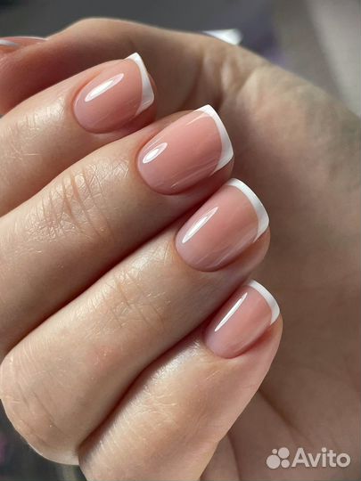 Маникюр педикюр