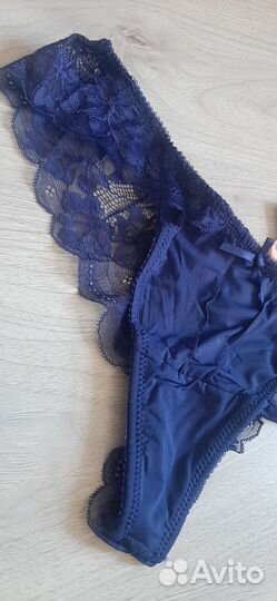 Новые темно-синие женские трусы с кружевом 46-48