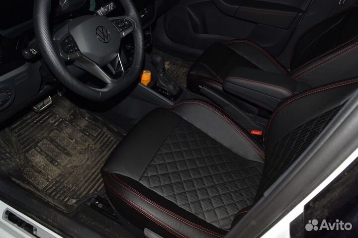 Автомобильные Чехлы Черные Ромб с Красной строчкой