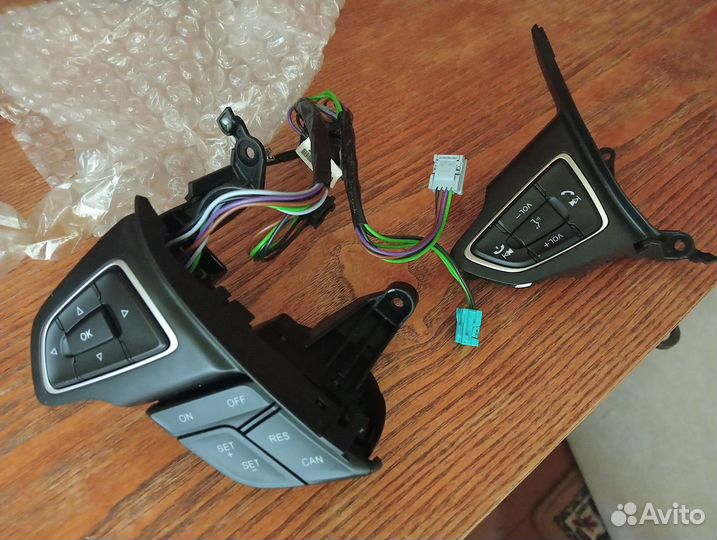 Рулевые кнопки для Ford