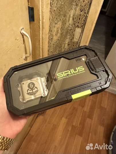 Игровые наушники