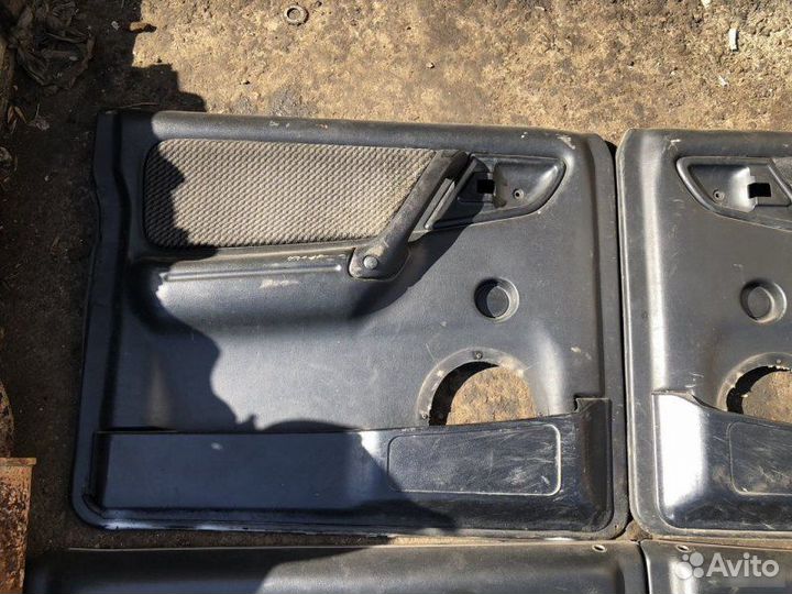 Дверные карты Газ 3110 Волга