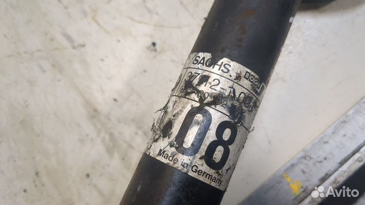 Амортизатор подвески левый задний BMW 7 E38