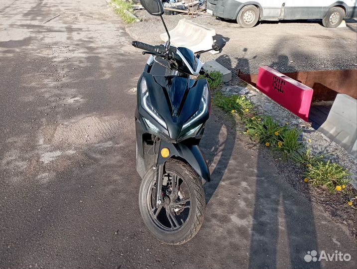 Скутер Verno Inferno 150cc