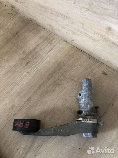 Ролик натяжителя peugeot 308 1 0.0 nn