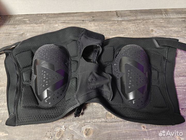 Наколенники Leatt 3DF 5.0 Zip Knee Guard L/XL