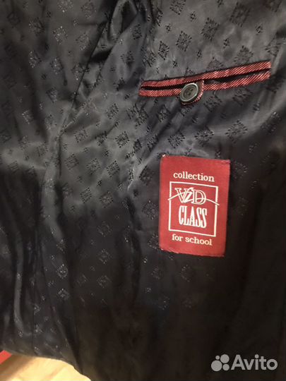 Костюм школьный