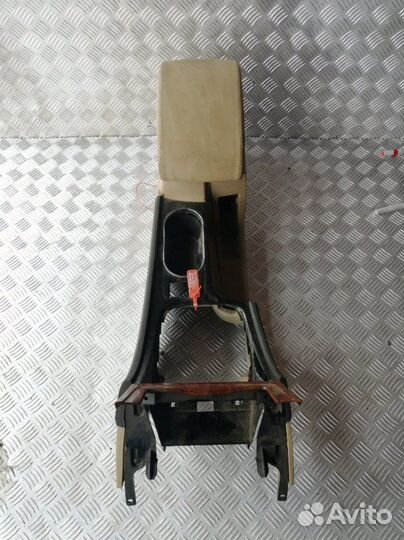 Консоль подлокотник Ford Mondeo