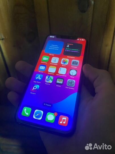 iPhone Xs, 256 ГБ
