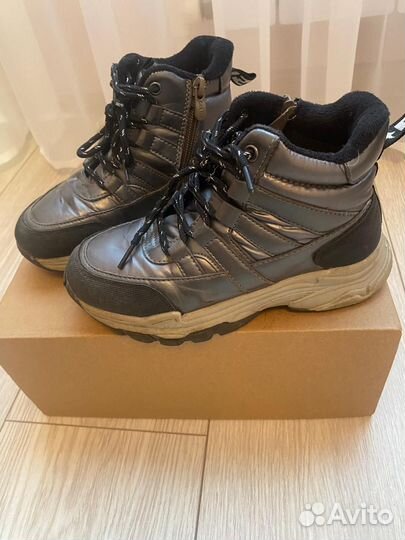 Ботинки демисезонные для девочки 34