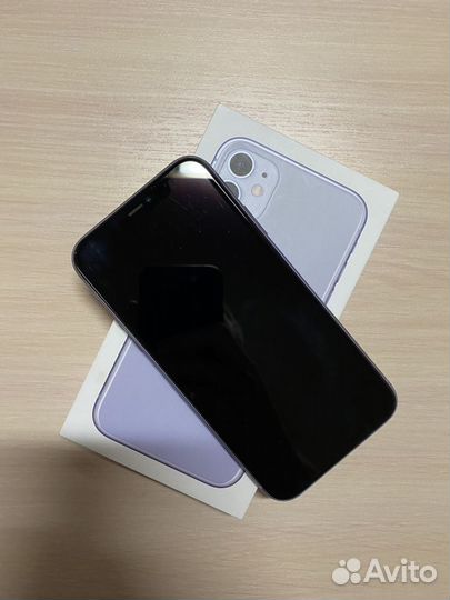 iPhone 11, 64 ГБ