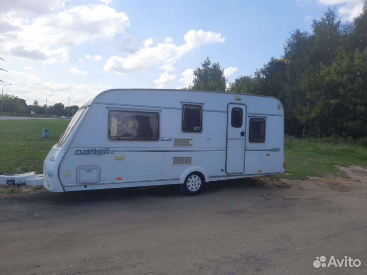 Прицеп-дача Herald Clermont, 2001