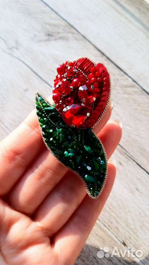 Брошь Тюльпан ручной работы