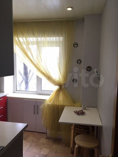 2-к. квартира, 43 м², 3/5 эт.