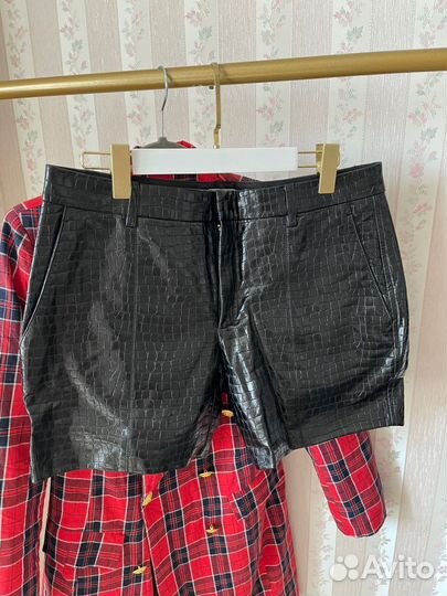 Кожаные шорты zara 30 размер