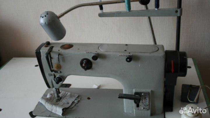 Швейная машинка