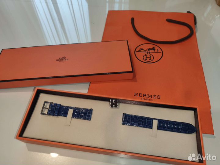 Ремень и застёжка Hermes в коробке