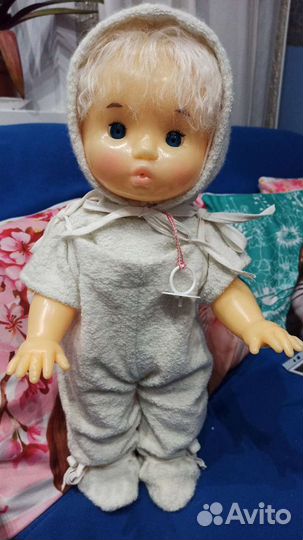 Комплект одежды на куклу СССР