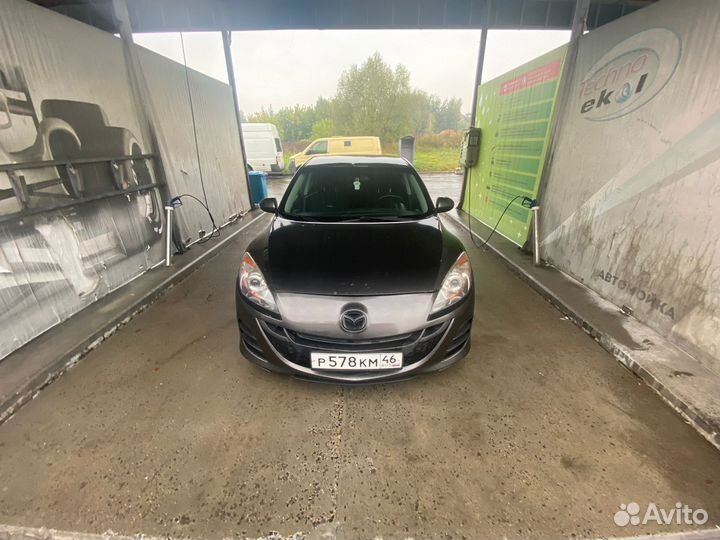 Mazda 3, 2010