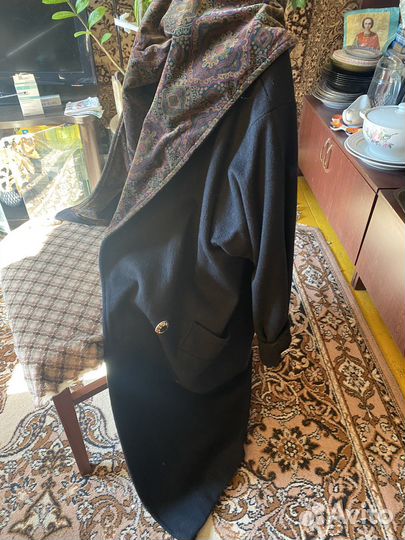 Продам пальто женское