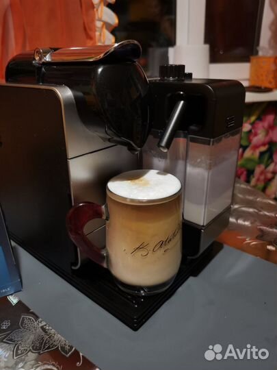 Кофемашина delonghi nespresso