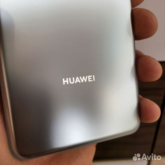 Крышка Huawei Mate 50 оригинал (заднее стекло)