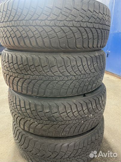 Kumho WinterCraft WP71 215/55 R17