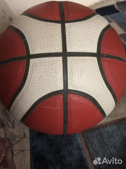 Баскетбольный мяч molten 5