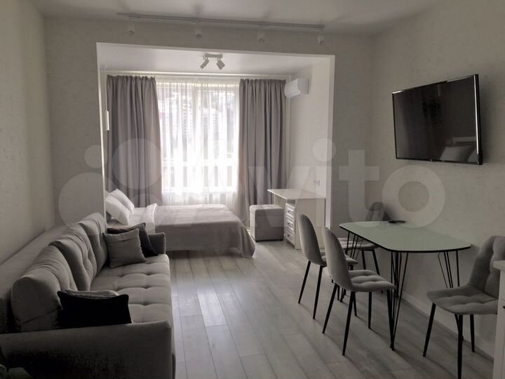 Квартира-студия, 40 м², 17/18 эт.