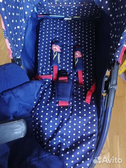 Коляска прогулочная Cosatto Fly